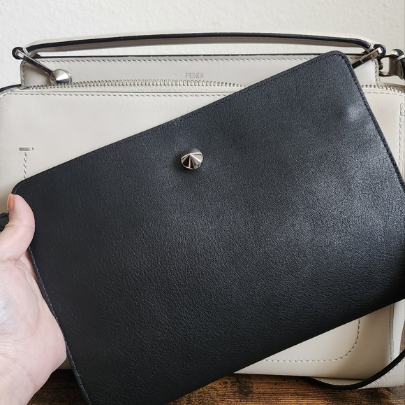 Fendi Cream Leather Dotcom Shoulder Bag Medium - Picture 10 of 16